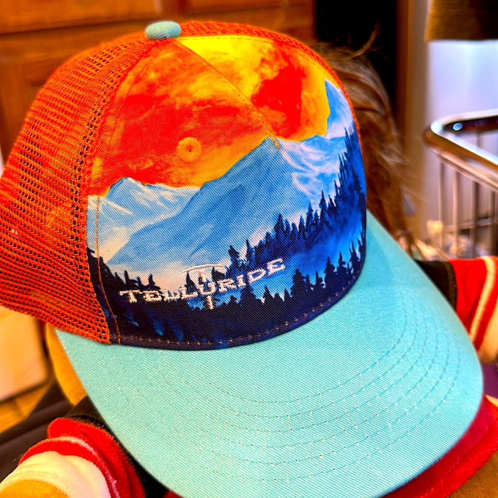 NWOT Telluride CO Unisex Cap